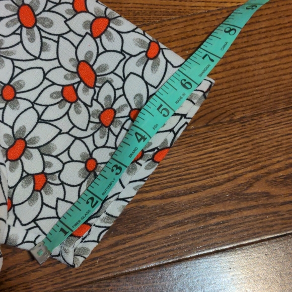 2/$30 Floral print dress - Picture 10 of 12